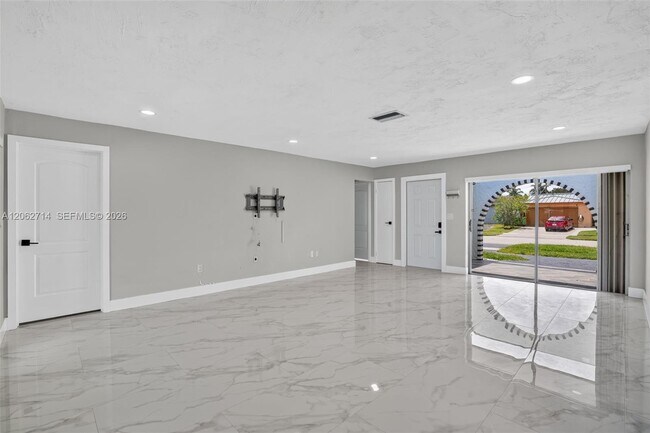Foto del edificio - 9531 NW 20th Pl