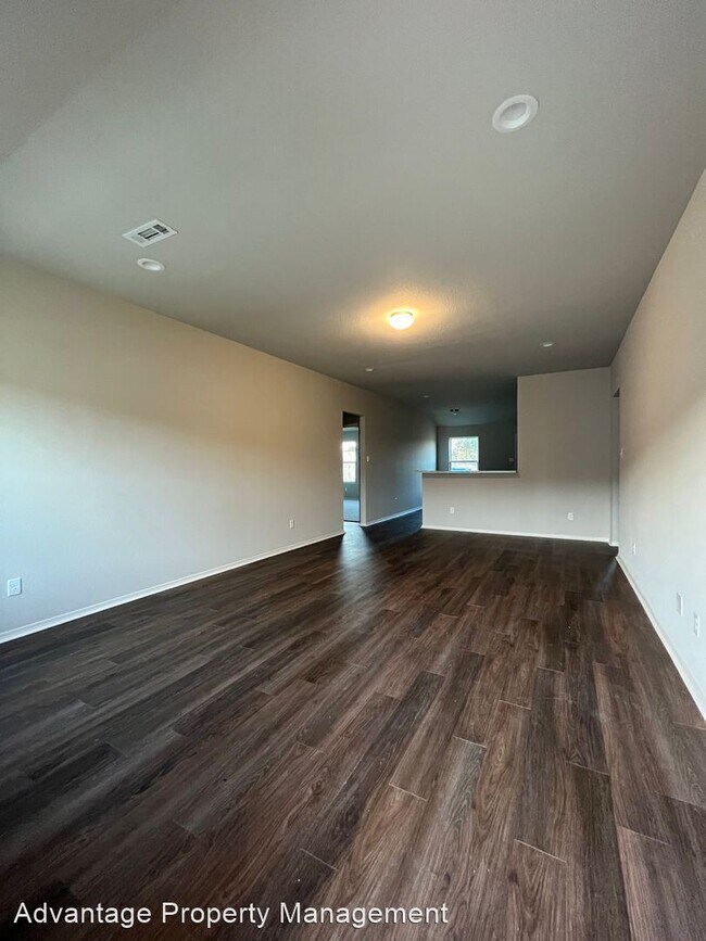 Foto del edificio - 4 br, 2 bath House - 1340 Fresca Ln.