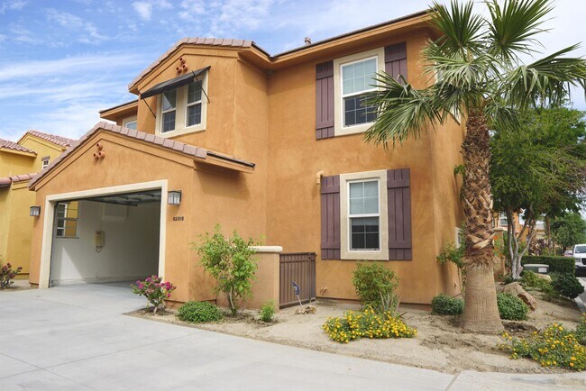 Building Photo - 52265 Desert Spoon Ct