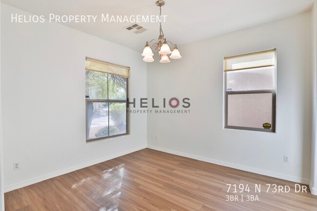 Foto del edificio - 7194 N 73rd Dr