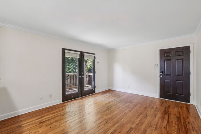 Photo - 48 Peachtree Ave NE Townhome