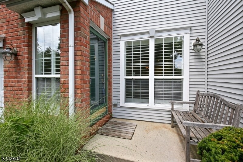 8 Hopkinson Ct, Bernards, NJ 07920 Townhome Rentals in Bernards NJ