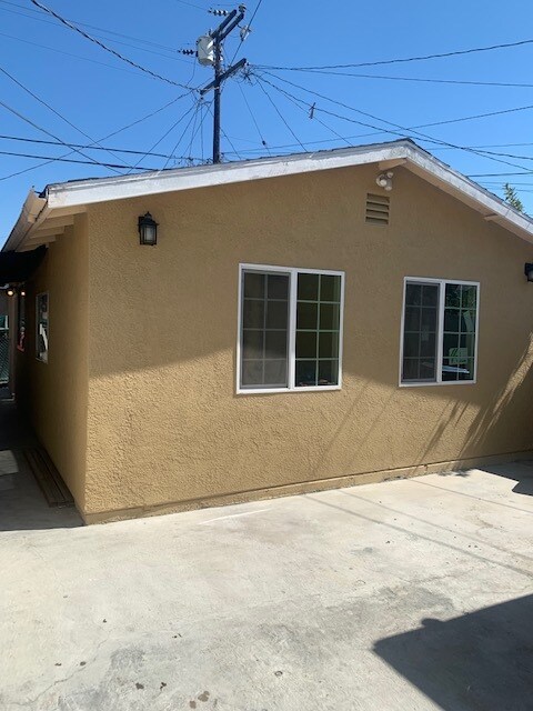 Primary Photo - 12144 Wilson Ave