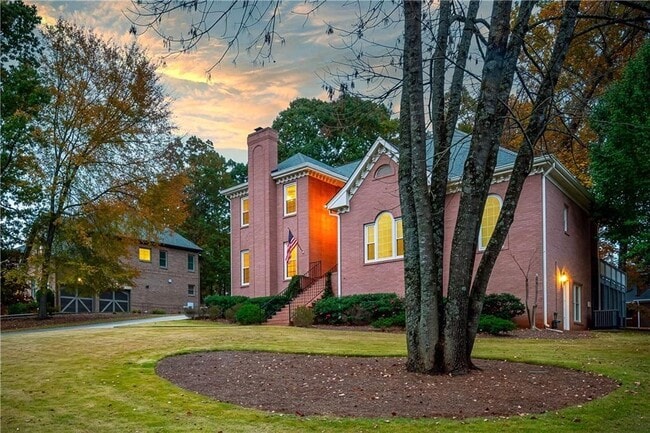 Building Photo - 830 Cramac Dr