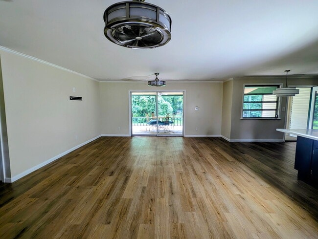 Building Photo - 1128 Otello Ave