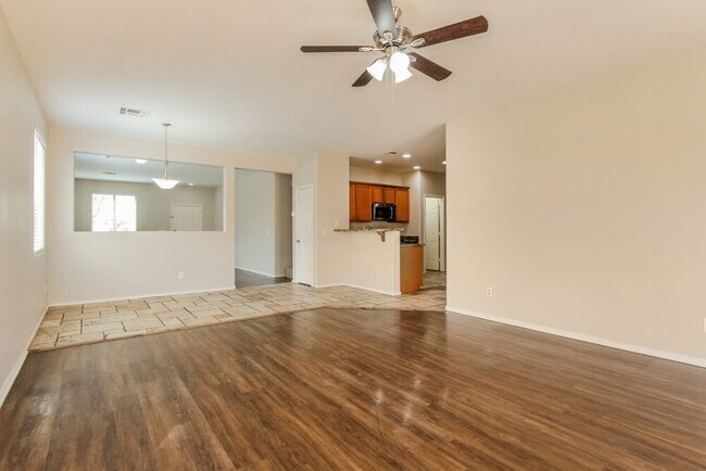 Foto del edificio - 6829 S 68th Ln