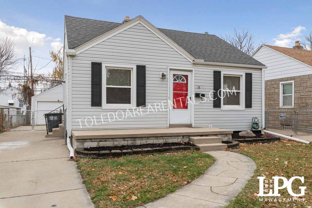 15 E Capistrano Ave, Toledo, OH 43612 House Rental in Toledo, OH
