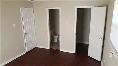 Foto del edificio - 7731 Dorsett Dr