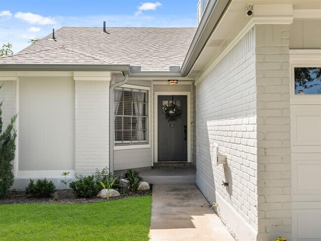 Foto del edificio - 1422 Dove Hill Dr