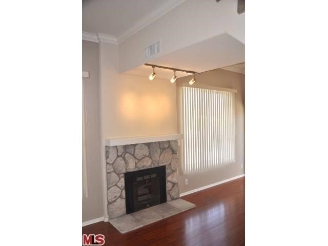 Foto del edificio - 8706 Ramsgate Ave