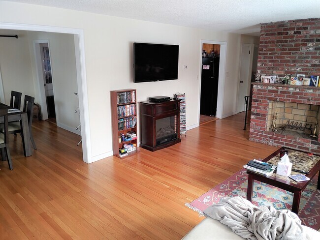 Foto del edificio - 8 Woodchester Cir