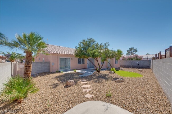 Foto del edificio - 3738 St Phillip Ct