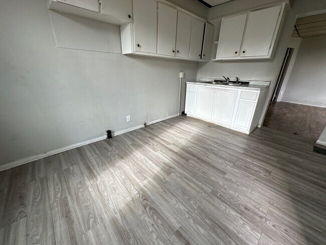 Foto del edificio - 404 - 406 N Liberty St