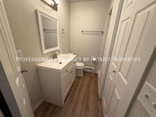 Building Photo - 133 N Main St