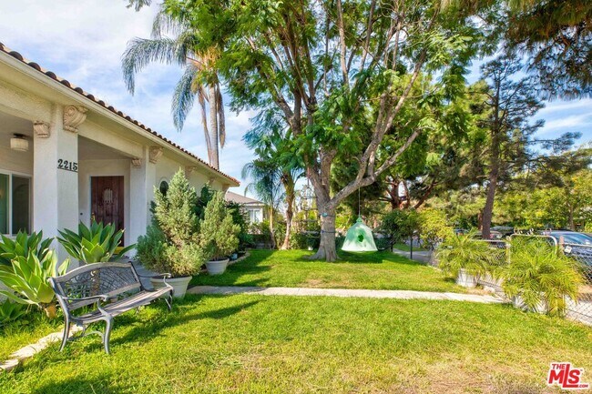 Foto del edificio - 2215 N Niagara St