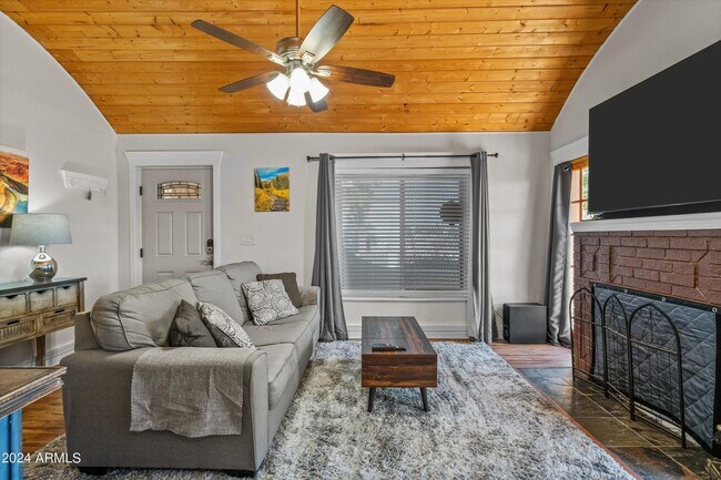 Foto del edificio - 437 N 18th St