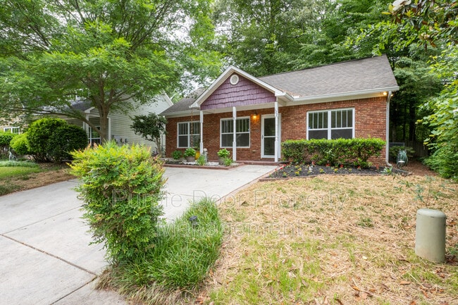 Building Photo - 122 Mashburn Pl