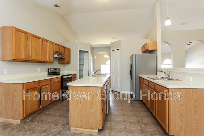 Building Photo - 4130 Broad Creek Ln