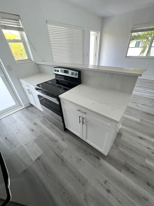 Foto del edificio - 535 73rd St