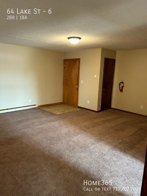 Building Photo - Cozy 2 Bedroom apartment