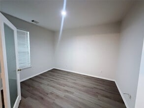 Building Photo - 17407 S Sienna Cove Ln