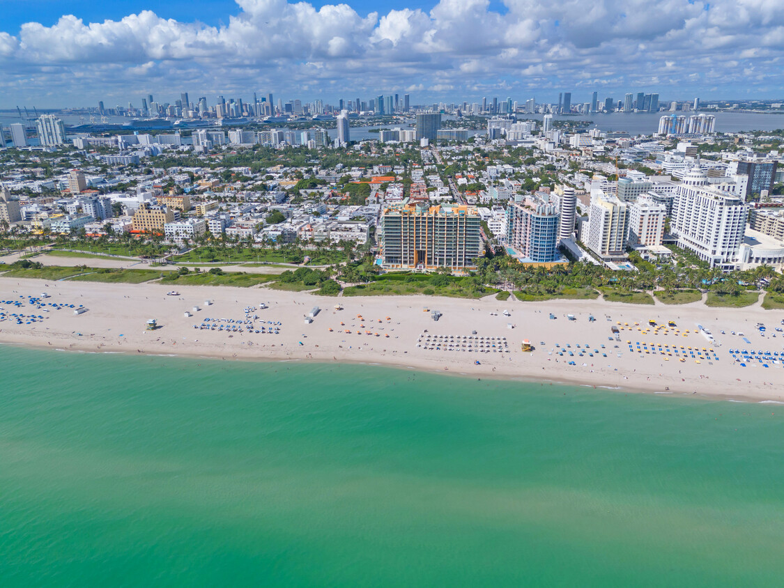 Primary Photo - 1455 Ocean Dr