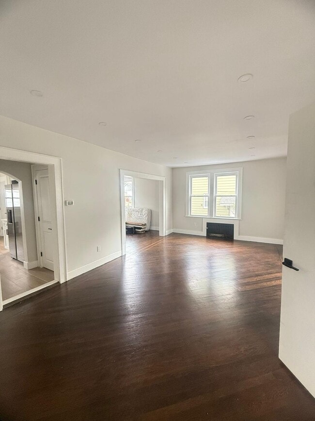 Foto del edificio - 247 Williamson Ave
