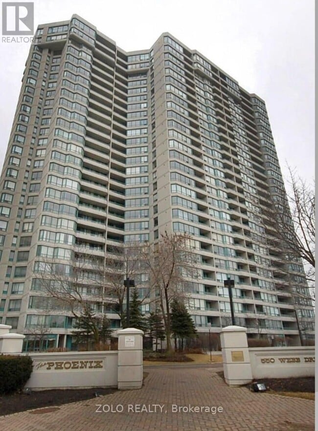 Building Photo - 550 Webb Dr