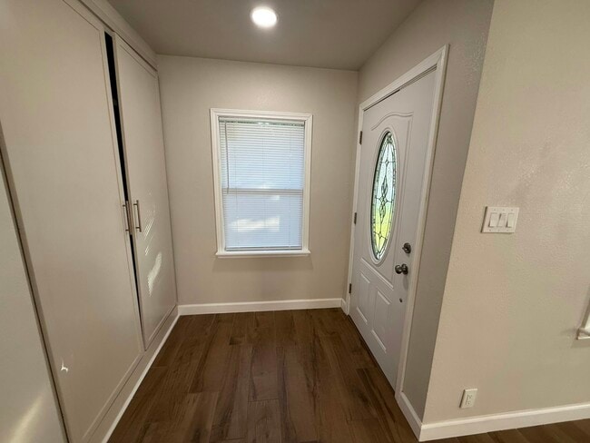 Foto del edificio - 4103 Antoinette St