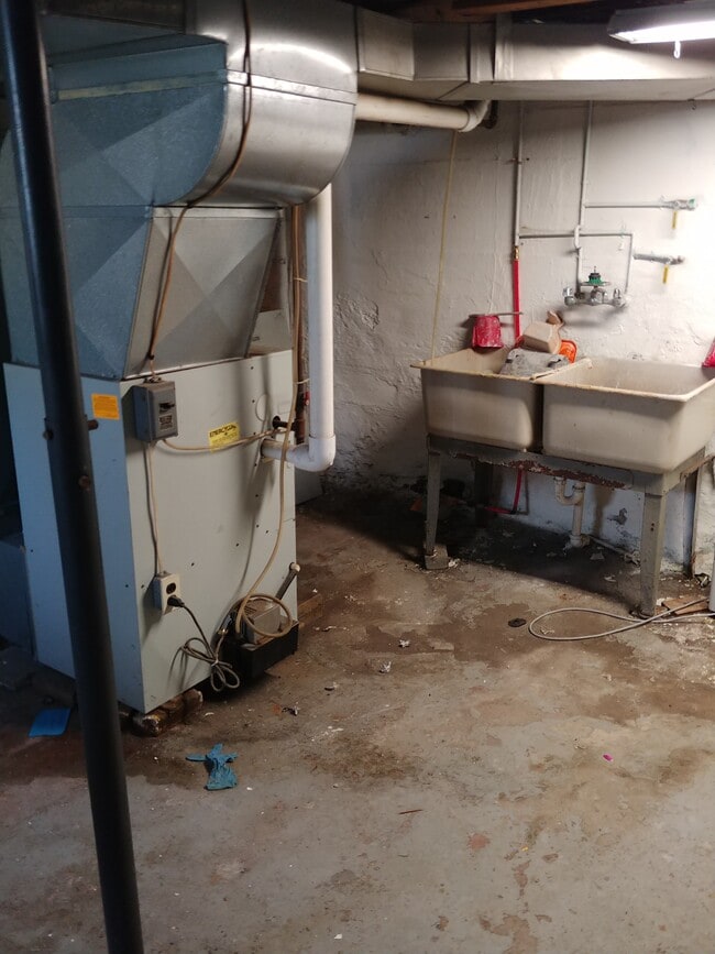 Building Photo - 515 Indiana Ave