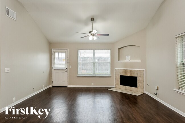 Building Photo - 20123 Cypresswood Glen, Spring, TX 77373