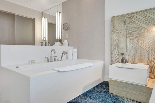 Foto del edificio - 3101 Bayshore Dr