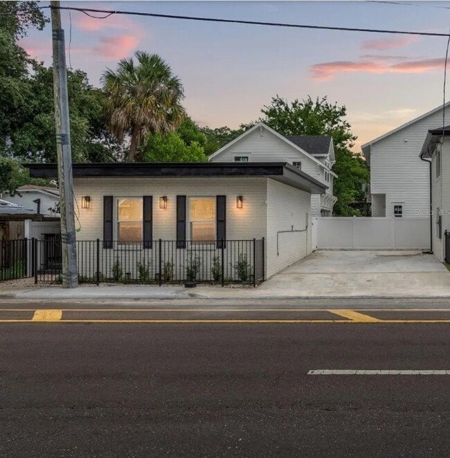 Photo - 4501 N Highland Ave Apartment