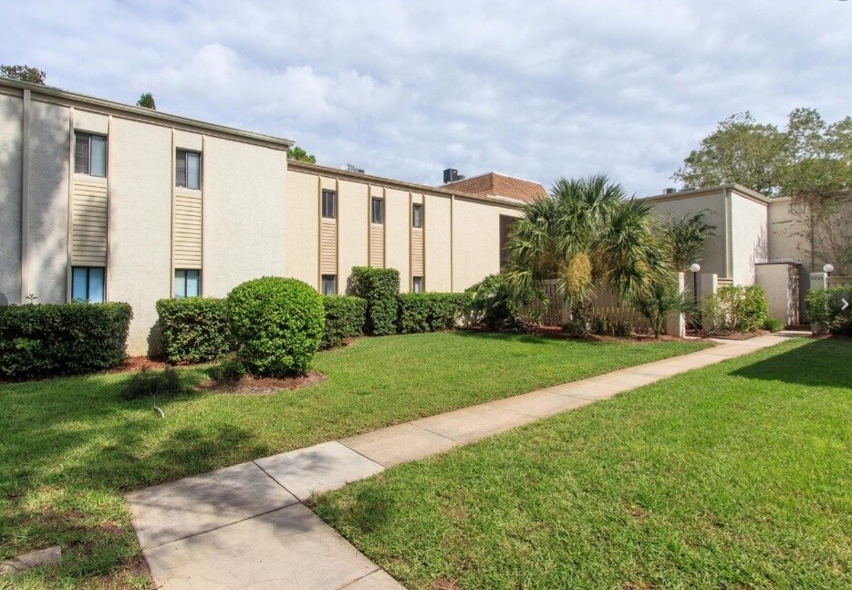 Foto principal - 3272 S Semoran Blvd