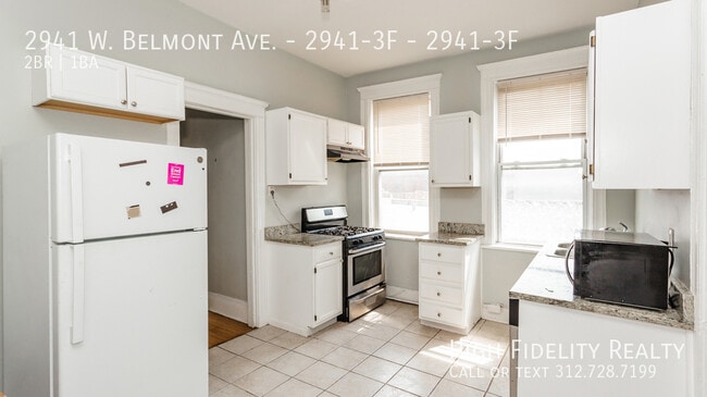 Building Photo - 2941 W Belmont Ave