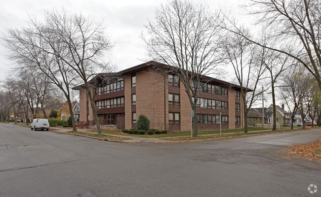 Building Photo - 505 E Henry Clay St