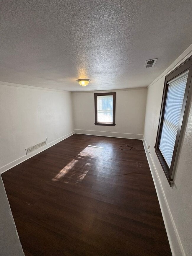 Foto del edificio - 1017 N 19th St