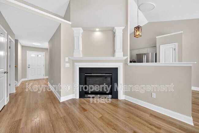 Foto del edificio - 1153 Hawick Dr