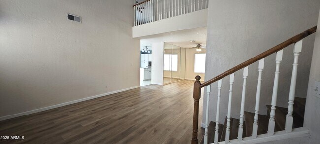 Foto del edificio - 16851 S 20th Way