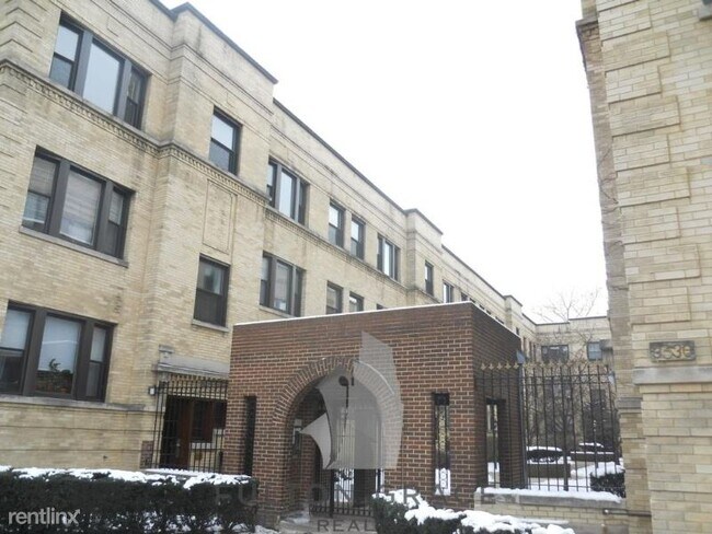 Building Photo - 3530 N Broadway
