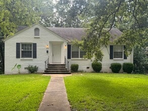 Building Photo - 3143 Gilmer Ave