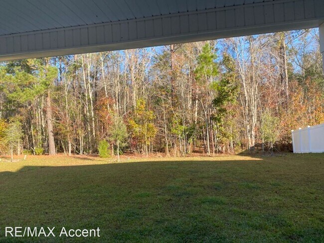 Foto del edificio - 4 br, 3 bath House - 112 Pickett Fence Lane
