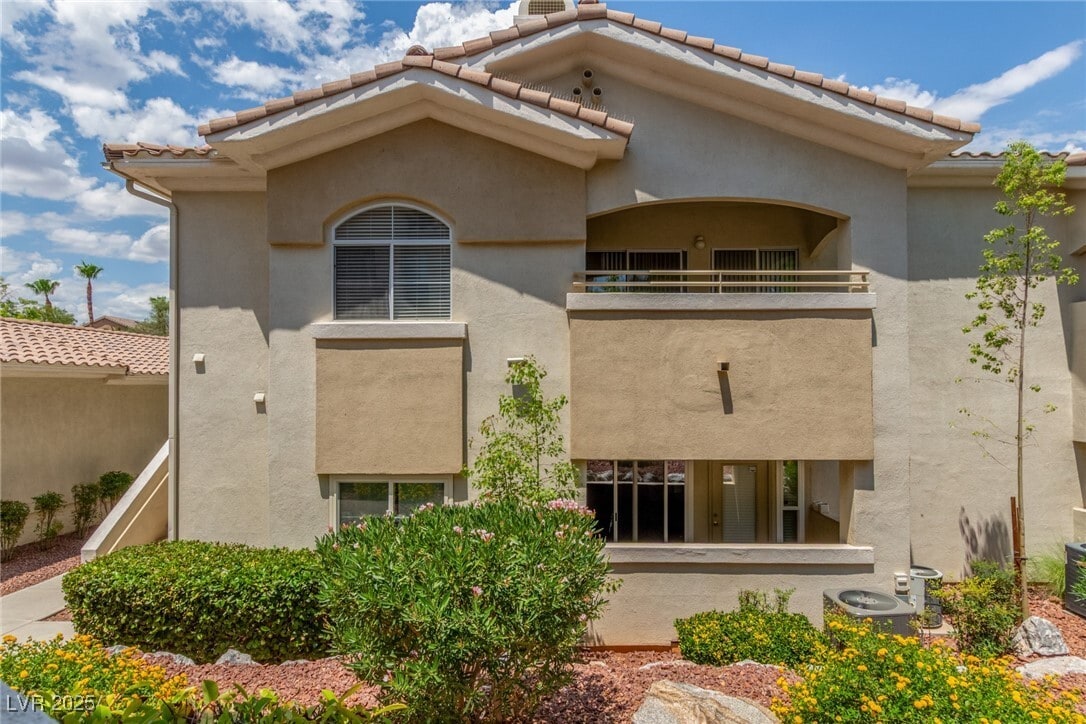 Foto principal - 1500 Cardinal Peak Ln