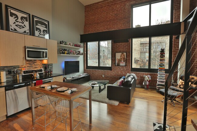 Foto del edificio - One-of-a-Kind Loft for Rent at Plant 51 in Downtown San Jose