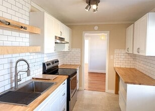 Building Photo - 2928 W Fairfield Ave