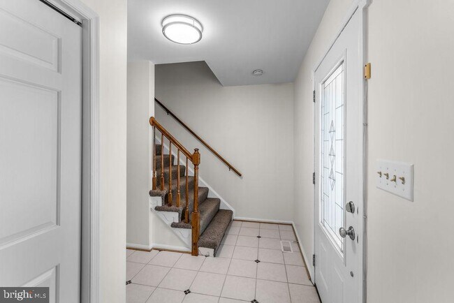 Foto del edificio - 8009 Frontier Dr