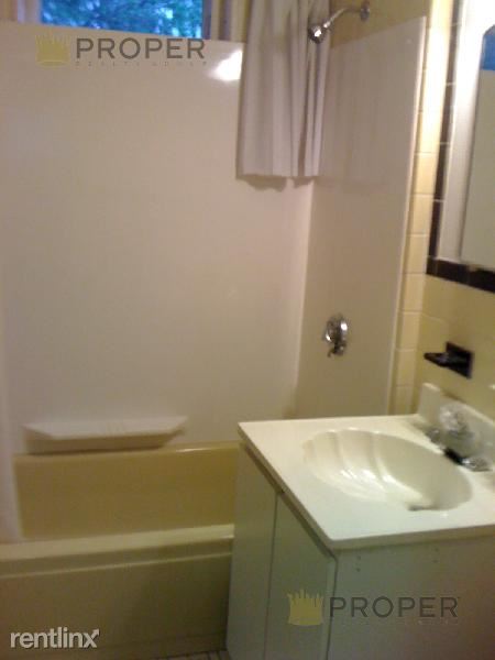 Building Photo - 2 br, 1 bath  - 86 Beechcroft St # 2