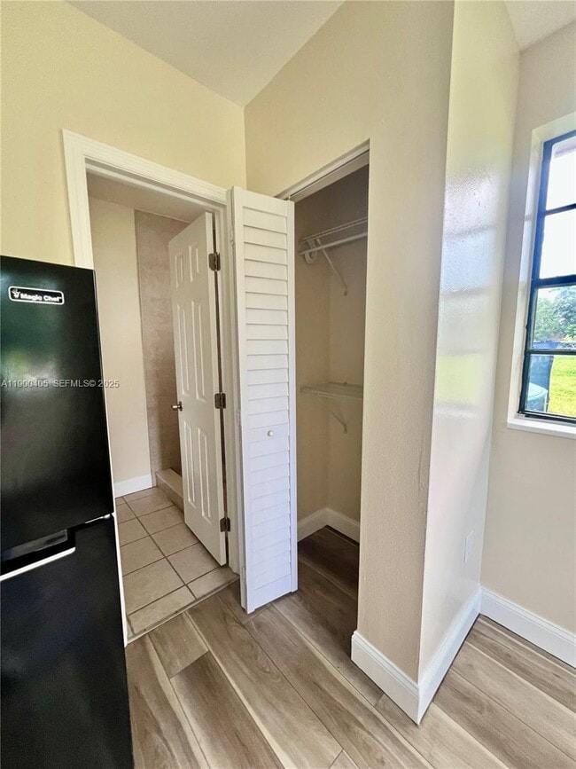 Building Photo - 645 NW 1st St