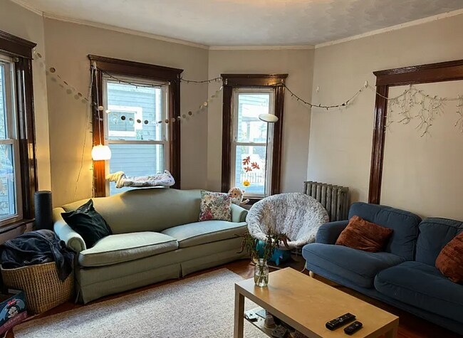 Foto del edificio - 183 College Ave