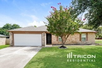 Building Photo - 7048 Green Ridge Trail